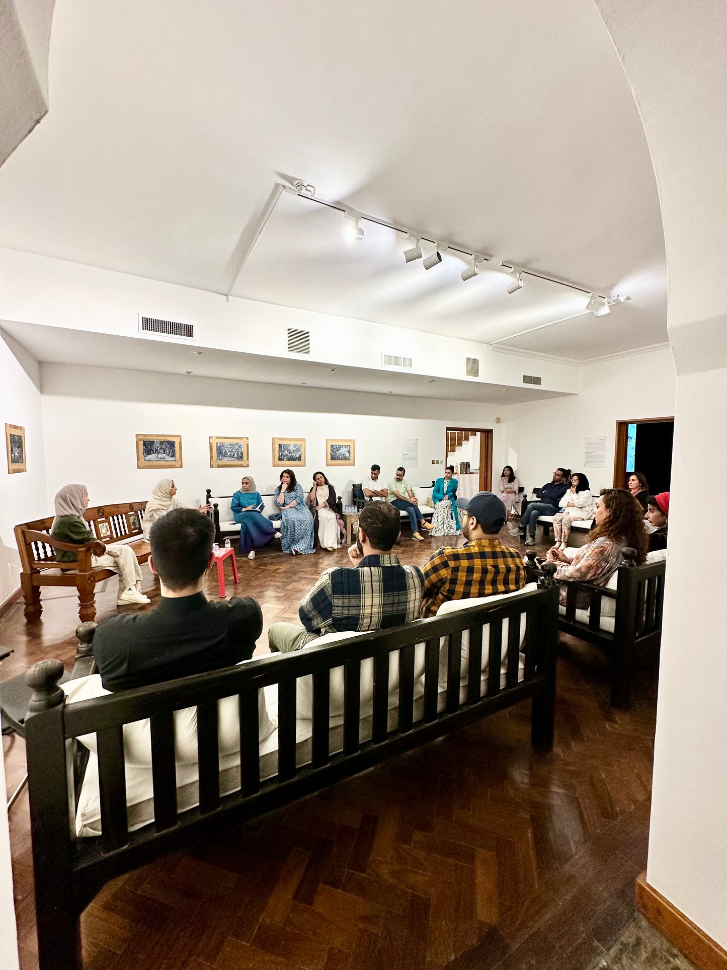 Alriwaq Majlis: Lammat Kitab